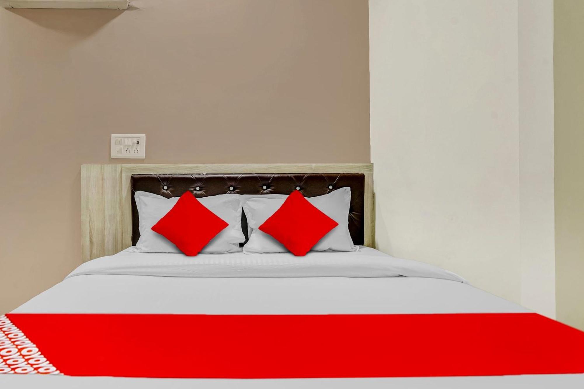 Hotel O Relax Palace Bombay Extérieur photo